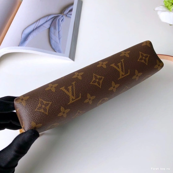 Frstbag ru Vuitton Louis CHANELUTCH PALLAS 0806